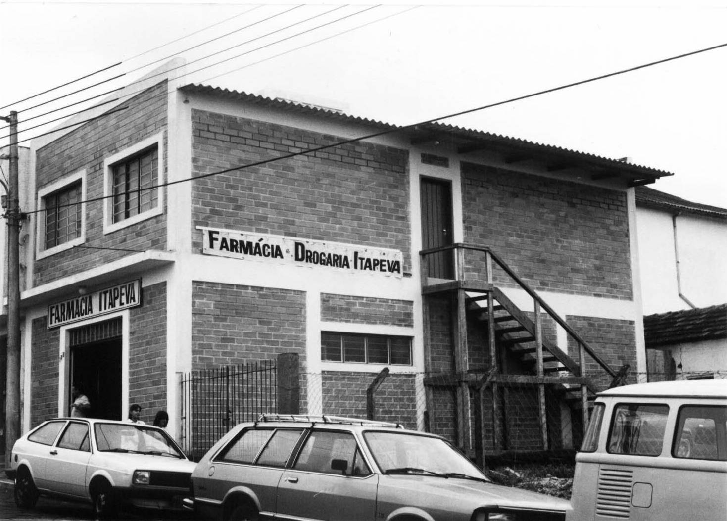 Fazfarma em 1988 — Farmácia e Drogaria Itapeva